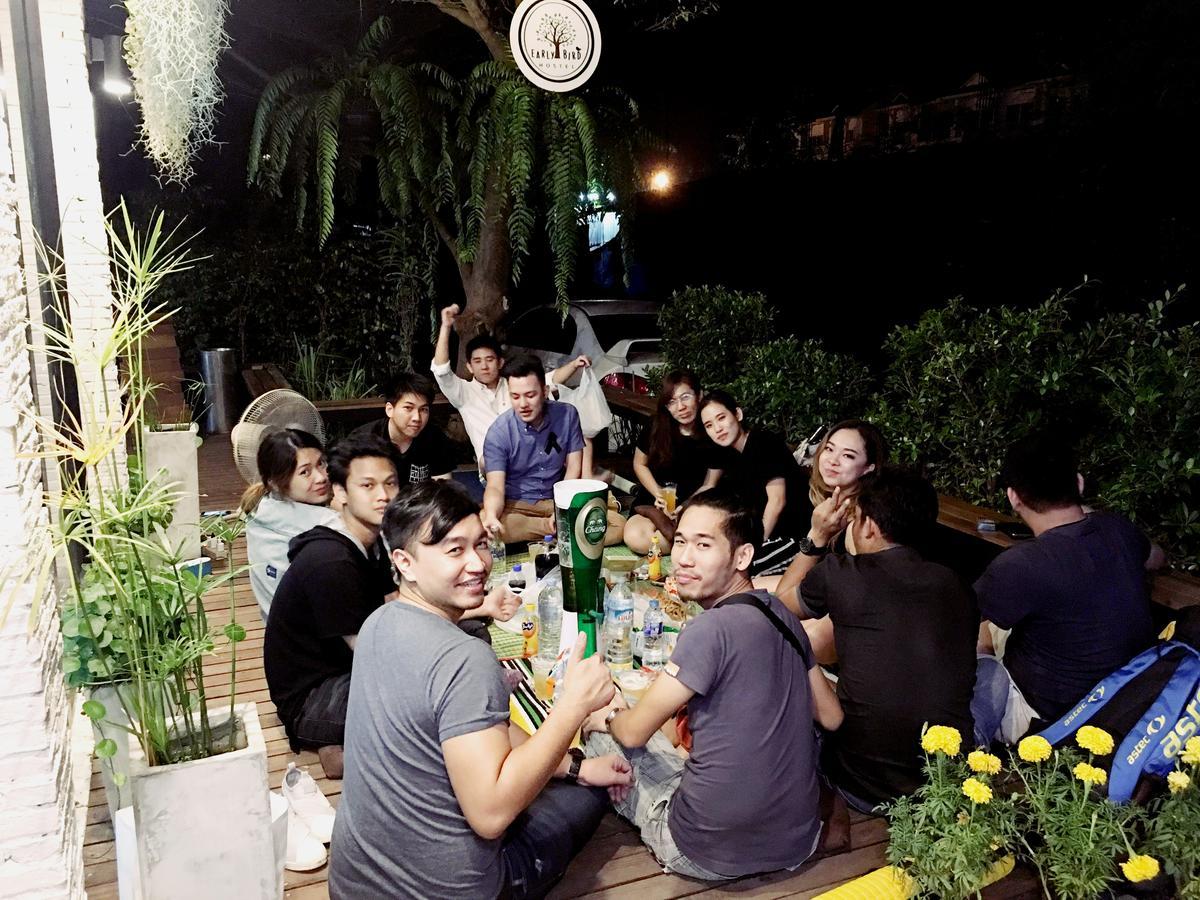 Early Bird Hostel Ayutthaya Екстер'єр фото